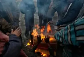 शीतलहर प्रभावित क्षेत्रमा दाउरा वितरण